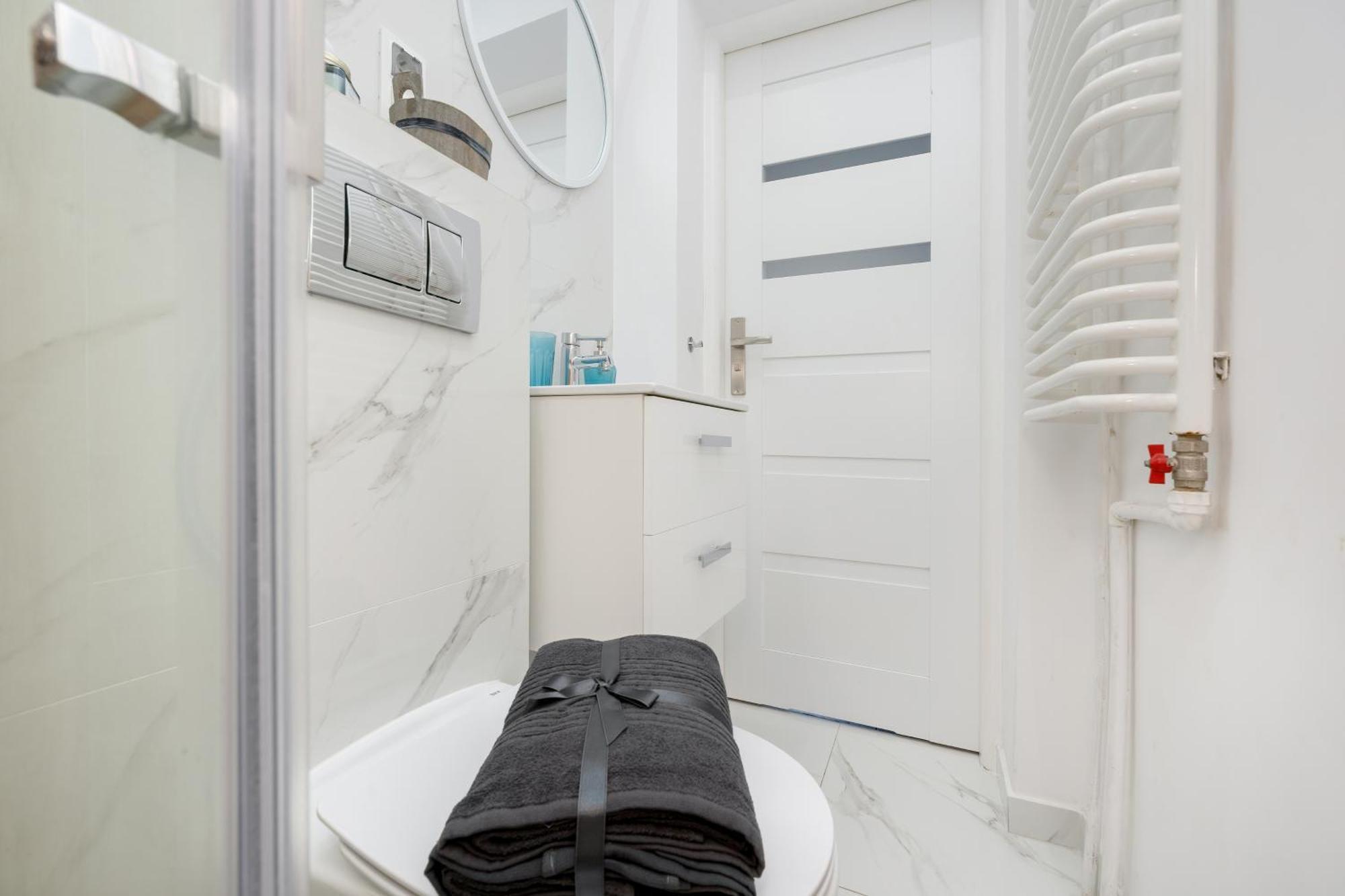 J&W Apartments Studio Solidarnosci Warsawa Bagian luar foto