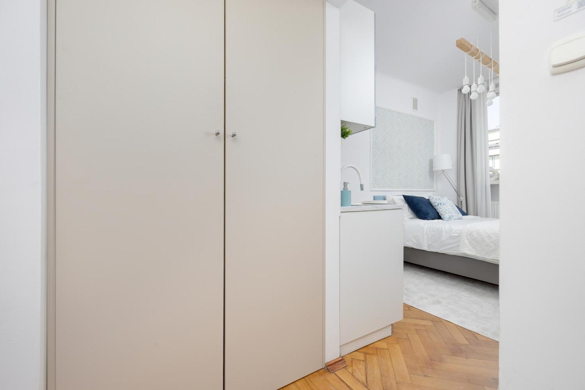 J&W Apartments Studio Solidarnosci Warsawa Bagian luar foto
